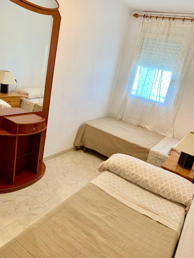 Apartamento - Wifi Free - Piscina 250 M Playa カンブリルス エクステリア 写真
