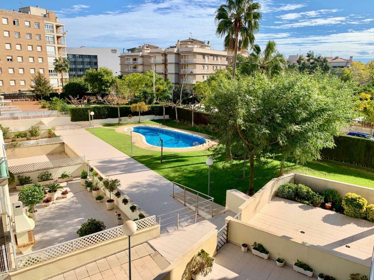 Apartamento - Wifi Free - Piscina 250 M Playa カンブリルス エクステリア 写真