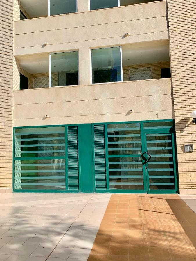 Apartamento - Wifi Free - Piscina 250 M Playa カンブリルス エクステリア 写真